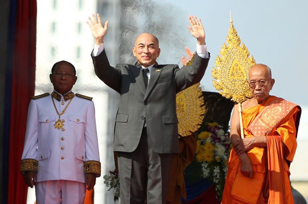 បក្ស​ប្រឆាំង​ស្នើ​របប​ក្រុង​ភ្នំពេញ​ថា គួរ​តែ​បញ្ចូល​ឈ្មោះ​អ្នក​ទោស​នយោបាយ​ទៅ​ក្នុង​បញ្ជី​លើក​លែង​ទោស​ និង​បន្ធូរបន្ថយ​ទោស