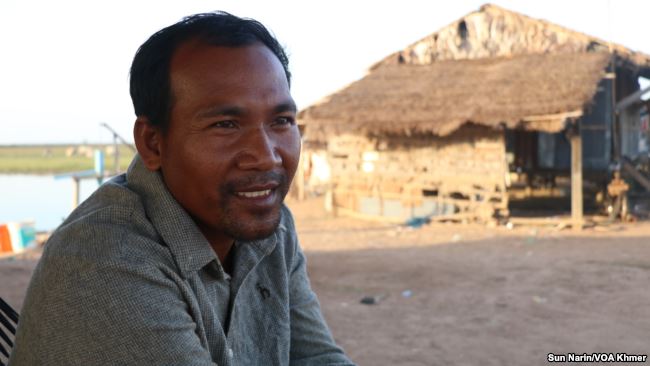 តម្លៃ​ស្រូវ​ធ្លាក់​ចុះ ​កសិករ​ប្រឈម​បំណុល​ ខណៈ​សហភាព​អឺរ៉ុប​យក​ពន្ធលើ​អង្ករ