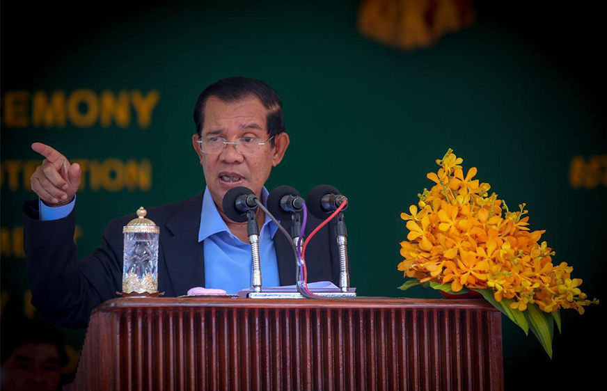 លោក ហ៊ុន សែន ប្រកាស​មិន​ដោះ​លែង​ កឹម សុខា និង​ព្រមាន​បិទ​ទ្វារ​បញ្ឈប់​ការ​ផ្ដល់​នីតិ​សម្បទា​នយោបាយ​ឡើង​វិញ