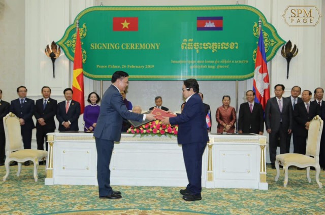 វៀតណាម​ឲ្យ​២៥​លាន​ដុល្លារ​សង់​អគារ​សភា ក្រោយពី​ឲ្យ​១០​លាន​សង់​អគារ​ក្រសួងការពារជាតិ​