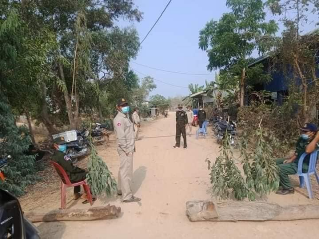 បិទវត្តប្រាសាទនាងខ្មៅ និងភូមិ២ទៀតនៅស្រុកសំរោង ខេត្តតាកែវ ក្រោយវត្តមានអ្នកមានកូវីដ-១៩ 