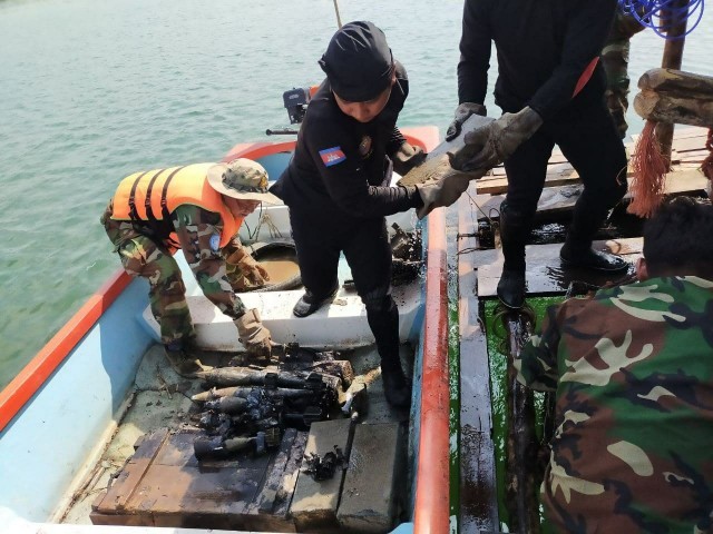 អាជ្ញាធរ នឹងបន្តរុករកទីតាំងលិចនាវាចម្បាំង៤កន្លែងទៀត ដែលអាចមានសម្ភារសឹកជាង២៨០០តោន