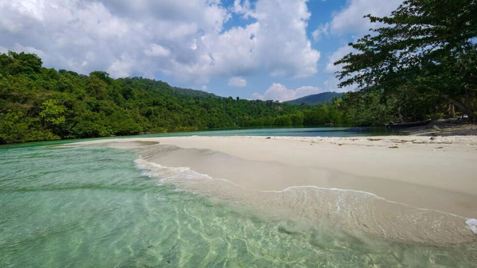 សកម្មជនបរិស្ថានថា ពលរដ្ឋជាង១៣ម៉ឺននាក់គាំទ្រលើញត្តិស្នើឱ្យរដ្ឋាភិបាល ដាក់តំបន់កោះកុងក្រៅជាឧទ្យានជាតិ