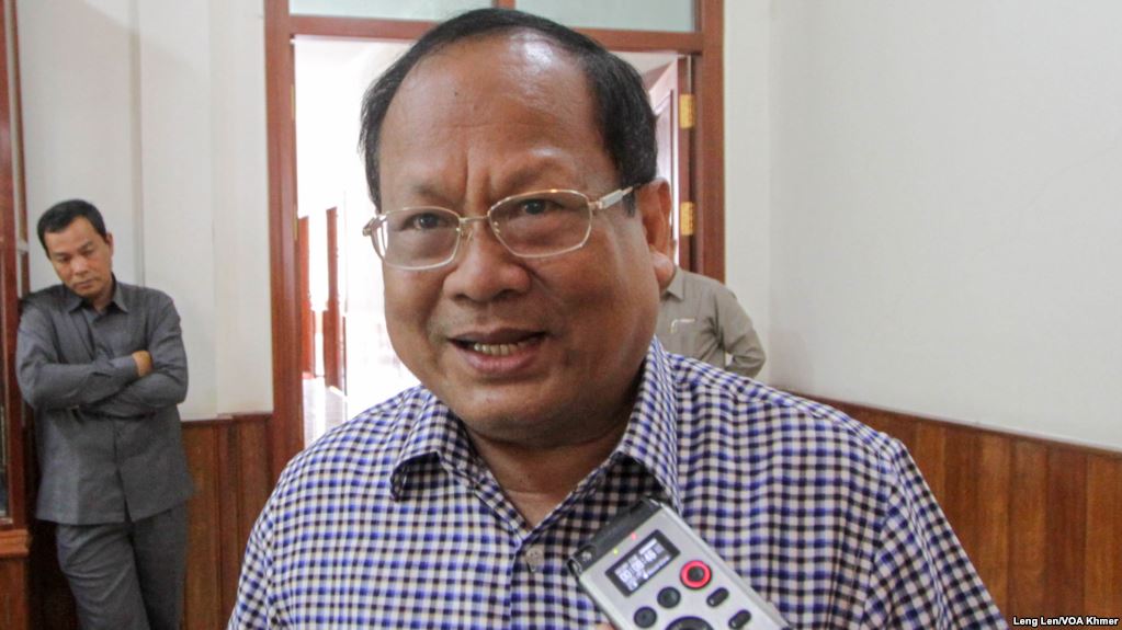 ក្រសួង​បី​ប្រកាស​រួមគ្នា​​​រឹត​បន្តឹង​​ការបង្ហោះ​​​សារ​គ្រប់​ទម្រង់​​​លើ​​បណ្តាញ​អ៊ីនធឺណិត