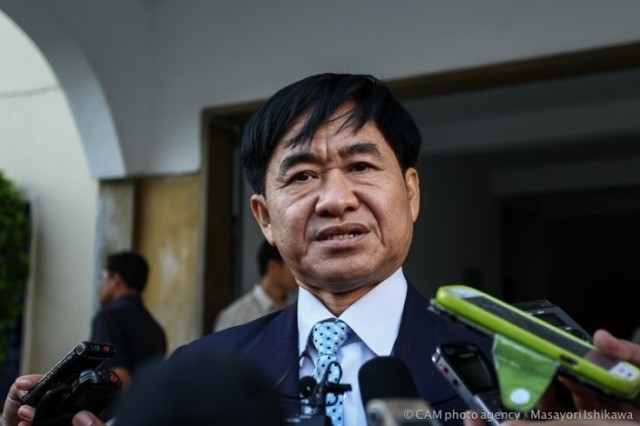 បក្ស​កាន់អំណាច និង​បក្ស​ផ្សេង ចាប់ផ្តើម​ទៅ​ចុះឈ្មោះ​បោះឆ្នោត ខណៈ​បក្សប្រឆាំង​មិនទាន់​រស់​ឡើងវិញ​