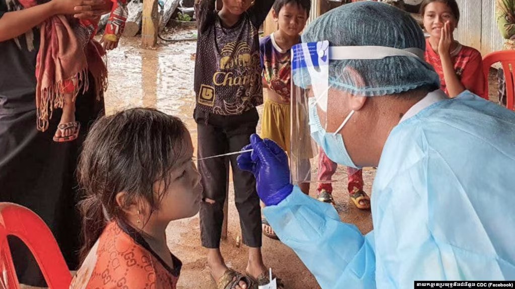 ក្រសួងសុខាភិបាលណែនាំឱ្យពលរដ្ឋអនុវត្តវិធានការការពារជំងឺឆ្លងភ្នែកក្រហម