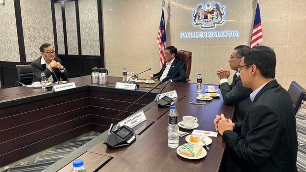 មិនមានភស្តុតាងបញ្ជាក់ថា លោក សម រង្សី ត្រូវបណ្ដេញចេញពីម៉ាឡេស៊ី ទេ