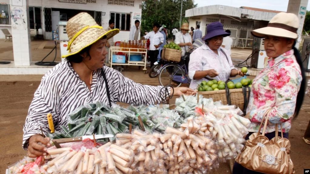 យូណេស្កូ​​ដាក់​បញ្ចូល​​បាត់ដំបង​ជា​ទី​ក្រុង​ច្នៃ​ប្រឌិត​ម្ហូប​អាហារ​ដំបូង​គេ​នៅ​​កម្ពុជា