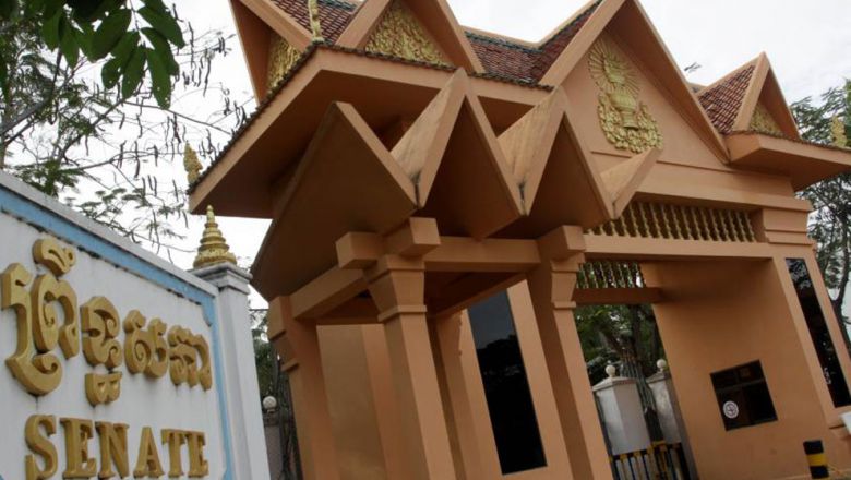 រដ្ឋា​ភិបាល​អាមេរិក ​ប្រកាស​បញ្ឈប់​ជំនួយបណ្ដោះ​អាសន្ន​ ពាក់ព័ន្ធ​ដំណើរ​ដើរ​ថយ​ក្រោយ​នៃ​លទ្ធ​ប្រ​ជា​ធិបតេយ្យ​ នៅ​កម្ពុជា​