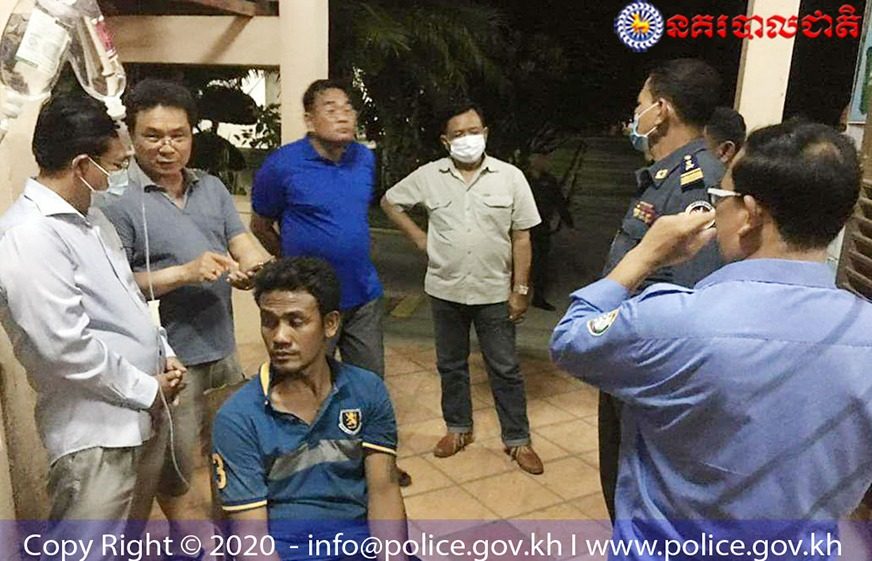 នគរបាល​​សួរ​​អ្នក​លក់​​ស្រា​​ចិន​សែ​​មួយ​​កន្លែង​នៅ​​បន្ទាយ​មាន​ជ័យ​ ក្រោយ​​មនុស្ស​៣​នាក់​​ស្លាប់​ និង​​មួយ​ចំនួន​​ទៀត​​សម្រាក​នៅ​​ពេទ្យ​​