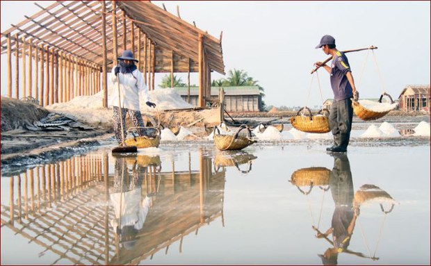 ទិន្នផល​អំបិល​ឆ្នាំនេះ​អាច​នឹង​ធ្លាក់​ចុះ ដោយសារ​ភ្លៀង​កក់ខែ​ច្រើន​ជ្រុល