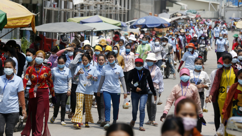 រដ្ឋាភិបាល​បន្ត​ផ្តល់ប្រាក់​ឧបត្ថម្ភ​ដល់​កម្មករ​ត្រូវបាន​ព្យួរការងារ​ដោយ​វិបត្តិ​កូវីដ