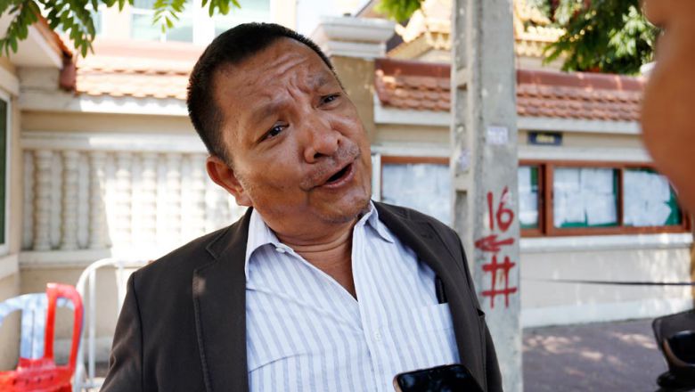 តុលាការ​កោះ​ហៅ​គូទំនាស់​លោក​ កឹម សុខា មក​បំភ្លឺ​រឿង​ចោទ​លោក​ក្បត់​ជាតិ