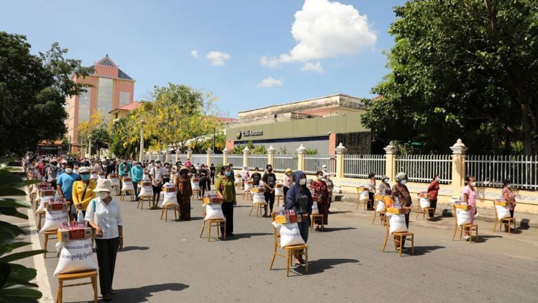 រដ្ឋាភិបាល បន្ត​កម្មវិធី​ឧបត្ថម្ភ​សាច់ប្រាក់​ដល់​ជនក្រីក្រ និង​ងាយ​រងគ្រោះ​ដោយ​ជំងឺ​កូវីដ១៩