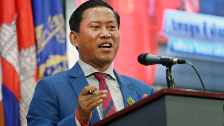 រដ្ឋបាលខេត្ត​កំពង់ស្ពឺ​ដកហូត​អតីត​ដីព្រៃ​ឈើ​ជាង​ ២៦០ ​ហិកតា និង​កំពុង​តាម​ចាប់​អ្នកកាប់​រាន​ដី​នេះ