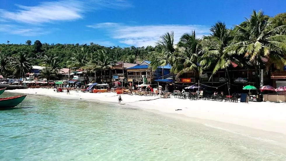 រដ្ឋបាលខេត្តព្រះសីហនុ ព្រមានមិនលើកលែងដល់អ្នកប៉ះពាល់ដីសម្បត្តិរដ្ឋនៅកុ្រងកោះរ៉ុង