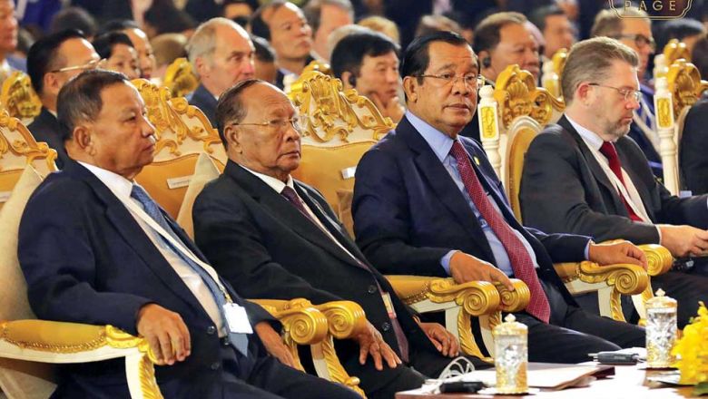 មេដឹកនាំ​កម្ពុជា​ថា​ បញ្ហា​ប្រឈម​ភូមិសាស្ត្រ​នយោបាយ​ អាចជា​ល្បែង​គ្រោះ​ថ្នាក់​ដល់​ប្រទេស​តូចតាច