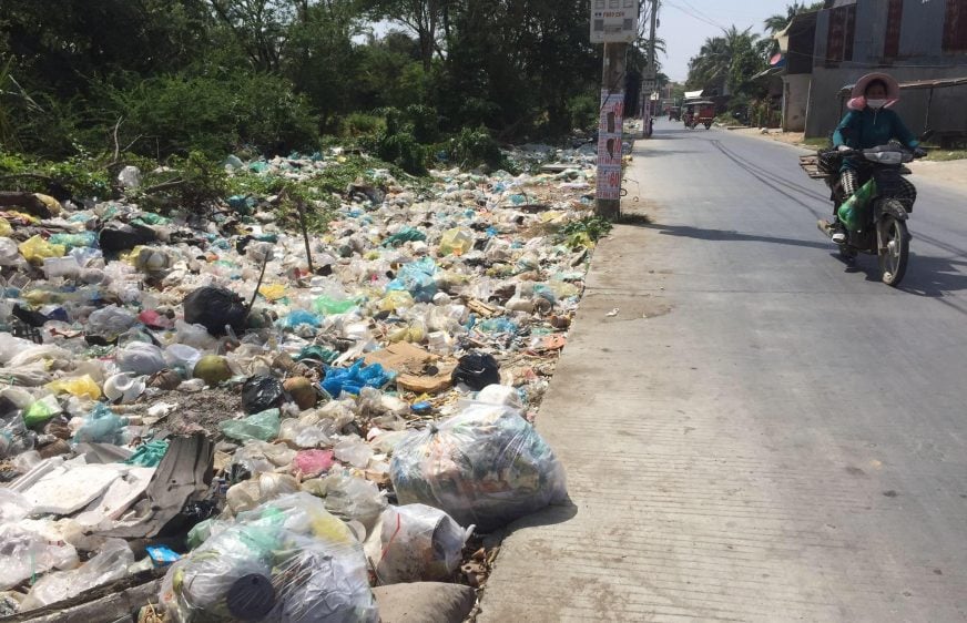 ពលរដ្ឋនៅសង្កាត់ចោមចៅ៣ថាសំរាមតាមដងផ្លូវកើនឡើងរាល់ថ្ងៃ