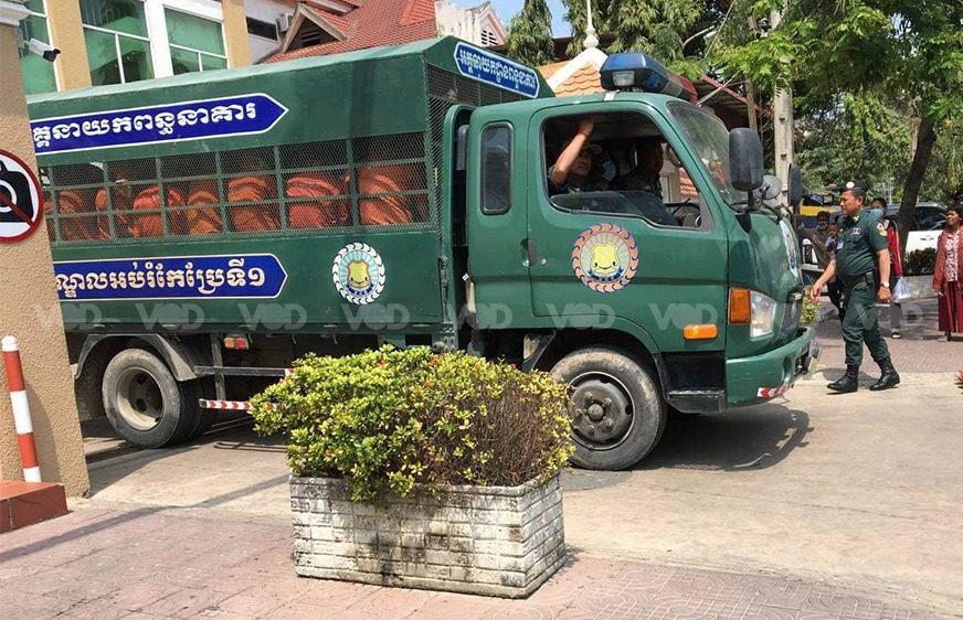 មេធាវី​យុវជន​កំពុង​ជាប់​ឃុំ​២​រូប​​ សួរ​សមត្ថ​កិច្ច​ពី​​របៀប​ប្រមូល​ភស្តុតាង​មក​ដាក់​បន្ទុក​កូន​​ក្ដី​ខ្លួន​