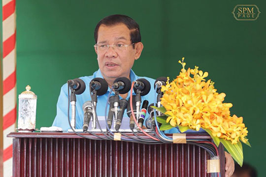 លោកនាយករដ្ឋមន្រ្តី ហ៊ុន សែន បានថ្លែងថា ក្រុមកម្មករ-កម្មការិនីមិនចាំបាច់ ទៅសង្ឃឹមលើគណបក្សប្រឆាំងនោះទេ ព្រោះពួកគេគ្មានអ្វីជួយកម្មករ ក្រៅពីការដើរបំផ្លាញនោះទេ