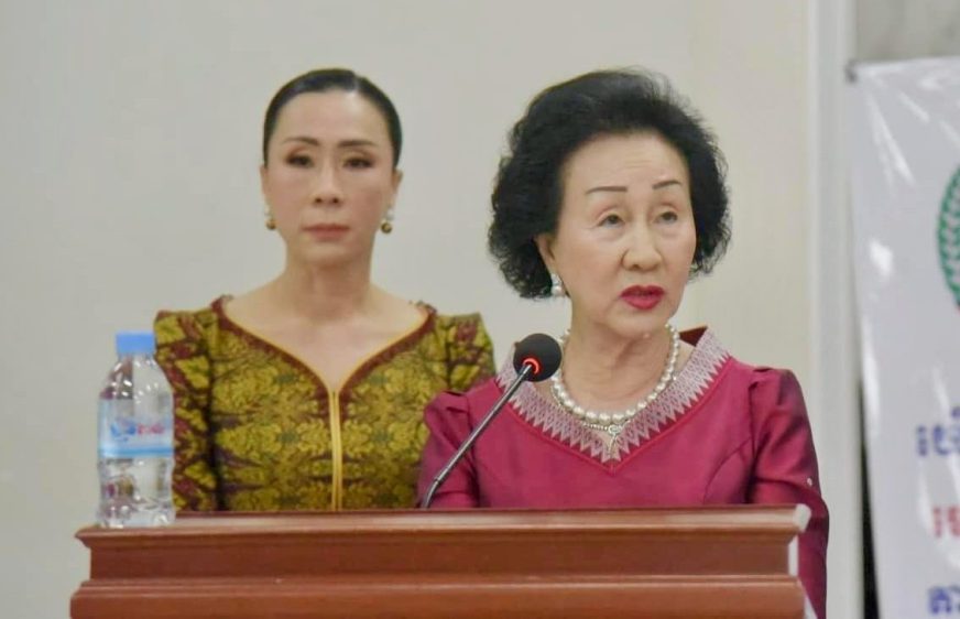 ភរិយារដ្ឋមន្ត្រីក្រសួងសេដ្ឋកិច្ច និងហិរញ្ញវត្ថុ ទទួលបានដីរដ្ឋនៅស្រុកកែវសីមា ដើម្បីអភិវឌ្ឍន៍ទេសចរណ៍