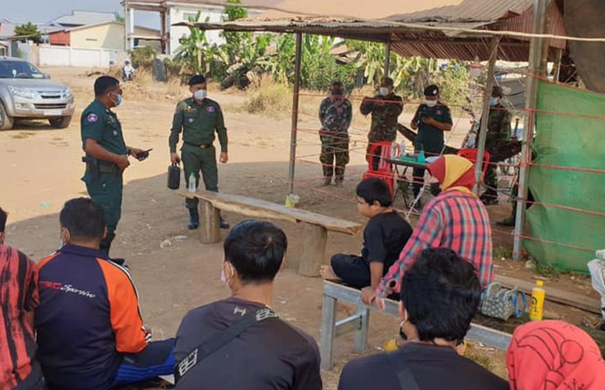 រដ្ឋា​ភិបាល​​បន្ថែម​​កម្លាំង​​តាម​​ព្រំដែន​ ក្រោយ​​ឃាត់​ខ្លួន​​មនុស្ស​៦០០​នាក់​​បញ្ជូន​​ទៅ​​ធ្វើ​​ចត្តា​ឡីស័​ក​