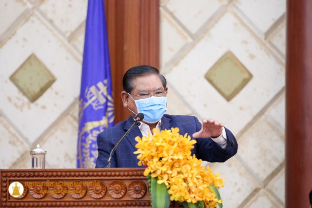 សម្ដេច ស ខេង បញ្ជា​ឱ្យ​សិក្សា​ពី​ប្រភព​គ្រឿងញៀន​៥០០​គីឡូ ដែល​រឹបអូស​បាន​នៅ​ខេត្ត​ព្រះសីហនុ