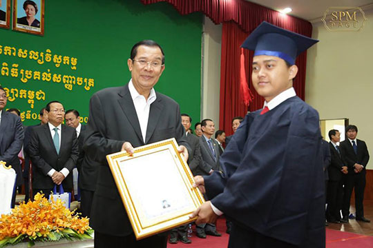 នាយករដ្ឋមន្រ្តីកម្ពុជា៖ បើបរទេសបិទទីផ្សារកម្ពុជា កម្ពុជាក៏មានសិទ្ធិ បិទវិញដែរ