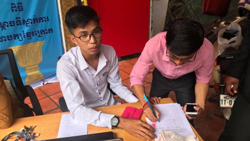បក្ស​​ខ្មែរ​​ក្រោក​​ចាប់​ផ្តើម​​បើក​​យុទ្ធនា​ការ​ប្រមូល​​ស្នាម​​មេដៃ ​ដើម្បី​​យក​ទៅ​​ប្តឹង​​ទាមទា​រ​កោះត្រល់​​មកវិញ​