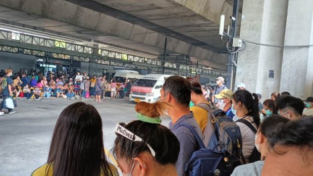 សង្គម​ស៊ីវិល​បារម្ភ​ពី​សុវត្ថិភាព​ពលករ​ខ្មែរ​នៅ​ប្រទេស​ថៃ​ជាង​២០​ម៉ឺន​នាក់​ដែល​ផុត​ទិដ្ឋាការ​ការងារ