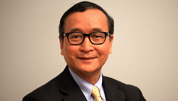 លោក សម រង្ស៊ី អំពាវនាវ​កសិករ​ងើប​ឡើង​ដូរ​​រដ្ឋាភិបាល ចេញ ដើម្បី​ដោះ​បំណុល​