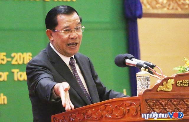 លោក​ ហ៊ុន​ សែន​ ព្រមាន​សហរដ្ឋ​អាមេរិក​កុំ​ឲ្យ​គាំ​ទ្រ​អតីត​បក្ស​ប្រឆាំង​