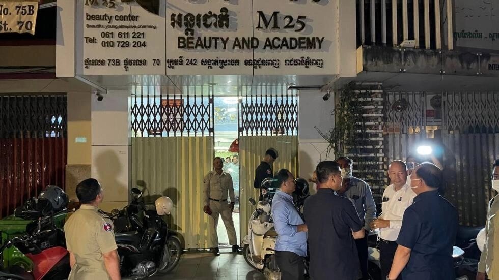 លោក ហ៊ុន សែន ប្រាប់ឲ្យក្រសួងសុខាភិបាលកែលម្អគុណភាពសេវាក្រោយមានមនុស្សស្លាប់ដោយកែសម្ផស្ស