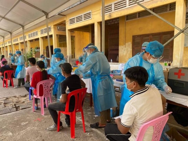 លោក ហ៊ុន សែន៖ការប្រយុទ្ធកូវីដ១៩នឹងមិនទទួលជោគជ័យឡើយ បើគ្មានការចូលរួមពីអ្នកសារព័ត៌មាន