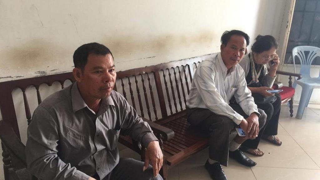 សហភាព​ការងារ​កម្ពុជា​ស្នើ​ឲ្យ​ដោះលែង​សកម្មជន​ដី​ធ្លី​ពីរ​នាក់​នៅ​ខេត្ត​ព្រះ​សីហនុ​