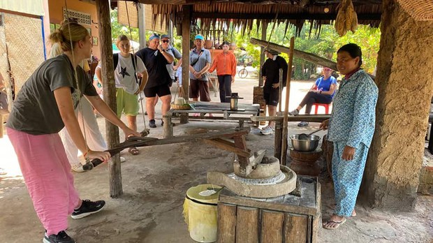 រដ្ឋាភិបាល​គួរ​បង្កើត​យុទ្ធសាស្ត្រ​ទាក់ទាញ​ទេសចរ​អន្តរជាតិ​ទូទៅ មិន​ត្រឹម​ចាំ​តែ​ចិន