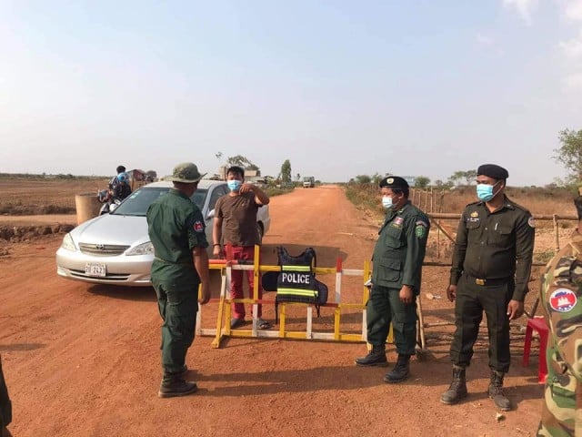 មនុស្ស៤០នាក់ លួចចេញពីភ្នំពេញទៅកំពង់ឆ្នាំង ត្រូវយកទៅធ្វើចត្តាឡីស័ក 