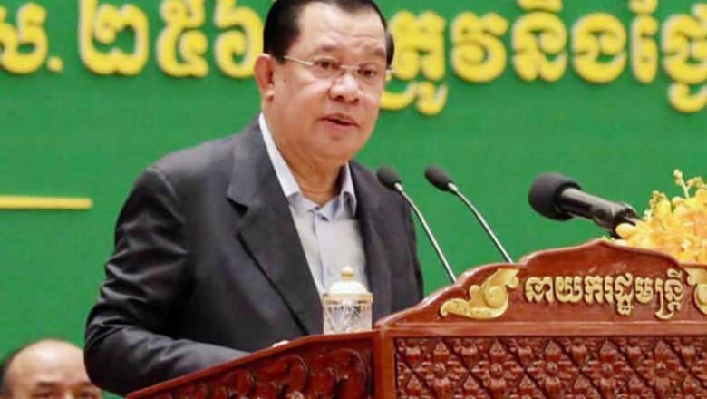 លោក​ ហ៊ុន សែន​៖ វិទ្យុ VOD គ្មាន​ថ្ងៃ​បើក​វិញ​ឡើយ​ ព្រោះ​ការផ្សាយ​ថា ហ៊ុន ម៉ា​ណែ​ត ចុះហត្ថលេខា​ជំនួស​ឪពុក​ជាការ​ប្រមាថ​រដ្ឋាភិបាល​ធ្ងន់ធ្ងរ​ 