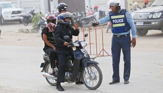 ក្រសួងសេដ្ឋកិច្ចហាមមន្ត្រីរាជការចូលរួមយុទ្ធនាការពណ៌ខ្មៅ