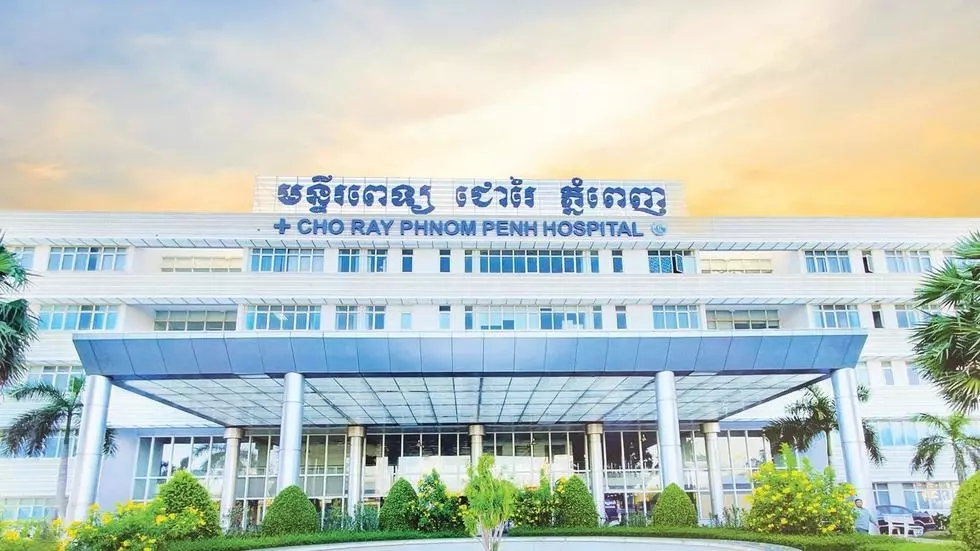 ទូតវៀតណាមអួតថា មន្ទីរពេទ្យជោររ៉ៃមាន«សមត្ថភាព»ទើបត្រូវបានជ្រើសរើសត្រៀមព្យាបាលអ្នកកើតកូវីដ១៩