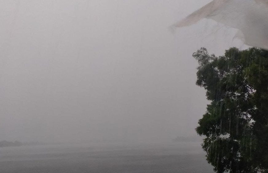 ក្រសួង​ធនធាន​ទឹក ​ប្រាប់​ពលរដ្ឋ​ប្រុង​ប្រយ័ត្ន​បាតុភូត​ខ្យល់​កន្ត្រាក់​ខ្លាំង​និង​រលក​សមុទ្រ​នៅ​ថ្ងៃ​ស្អែក​ដល់​ចុង​ខែ​នេះ​