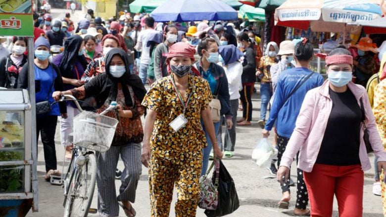 លោក ហេង សួរ អំពាវនាវ​ដល់​ម្ចាស់​រោងចក្រ ឱ្យ​ផ្ទេរ​សាច់​ប្រាក់​តាម​ប្រព័ន្ធ​ធនាគារ ដើម្បី​បើក​ប្រាក់​ឈ្នួល​ជូន​កម្មករ