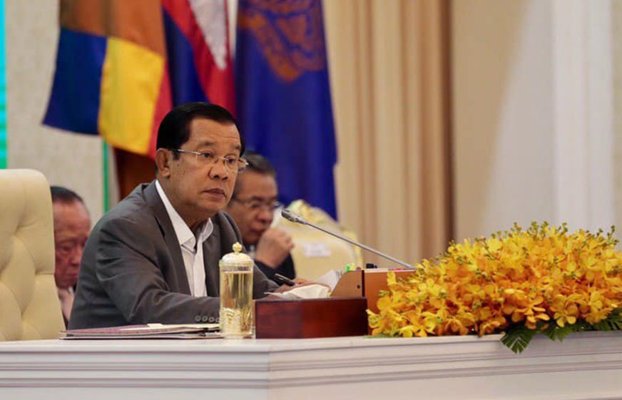 លោក ហ៊ុន សែន៖ បើខ្វះសាលសវនាការ ជួលបន្ទប់សណ្ឋាគារកាត់ក្តីទៅ