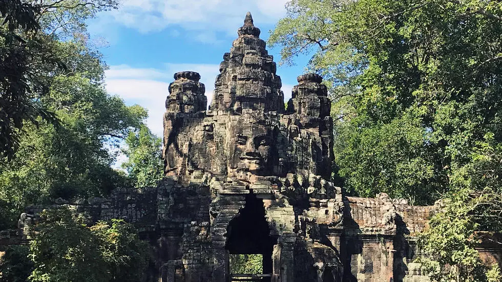 អ្នកជំនាញសេដ្ឋកិច្ច៖ ទេសចរណ៍ក្នុងស្រុក គឺជាកត្តាគន្លឹះរំដោះសេដ្ឋកិច្ចចេញពីការជាប់គាំងដោយសារវិបត្តិកូវីដ១៩