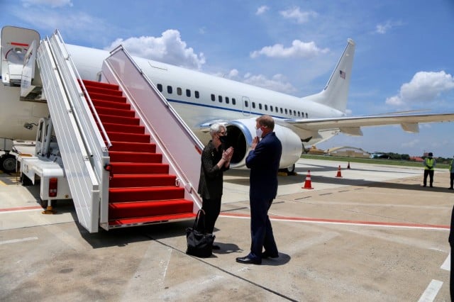 អនុរដ្ឋមន្ត្រី​ការបរទេសអាមេរិក លោកស្រី Wendy Sherman បានមកដល់រាជធានីភ្នំពេញ 