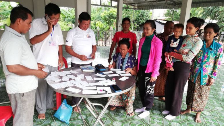 គ.ជ.ប. ​ចាប់​ផ្តើម​ចែក​បណ្ណ​ព័ត៌​មាន​អ្នក​បោះ​ឆ្នោត​សម្រាប់​បម្រើ​ឱ្យ​ការ​បោះ​ឆ្នោត​ឆ្នាំ​នេះ 