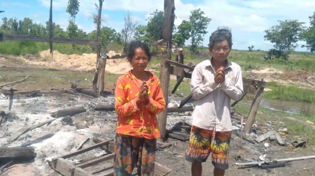  ក្រុមហ៊ុន​វៀតណាម និង​អាជ្ញាធរ​ខេត្តក្រចេះ បន្ត​ចុះ​ដុត​ផ្ទះ និង​គំរាម​ចាប់​ពលរដ្ឋ​កំពុងមាន​វិវាទ​ដីធ្លី