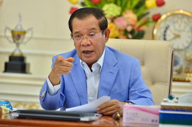 មន្រ្តី​អង្គការ​តម្លា​ភាព​ ​ថា​ការ​បរិច្ចាគ​ប្រាក់ខែ​របស់​រាជការ​ ​ធ្វើឲ្យ​មានការ​មន្ទិល​អំពី​ទំនាស់​ផលប្រយោជន៍