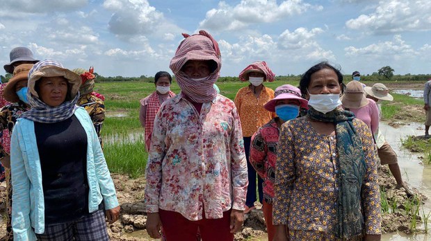 ពលរដ្ឋថា ក្រុមហ៊ុន​OCIC​ដាក់​​គ្រឿងចក្រ​​និង​​កំពុង​​ឈូស​ឆាយ​​​គម្រោង​​ព្រលាន​​​យន្តហោះ​​ដែល​​កំពុង​​ចម្រូង​ចម្រាស់