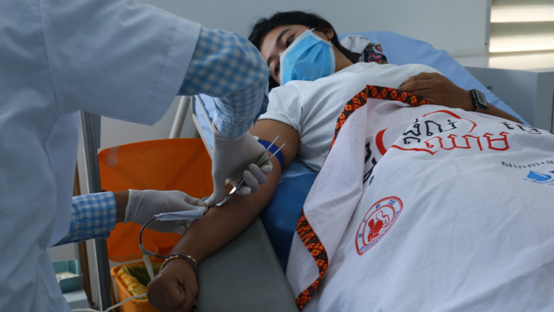 ក្រុមហ៊ុន​ហ្វេសប៊ុក​ដាក់ឱ្យ​ដំណើរការ​កម្មវិធី​ចុះឈ្មោះ​បរិច្ចាគ​ឈាម​នៅ​កម្ពុជា សហការ​ជាមួយ​ស្ថាប័ន​ផ្តល់​ឈាម